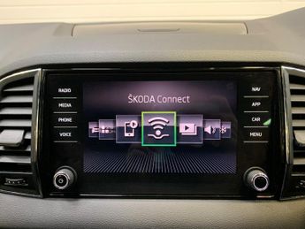 Skoda Karoq 1.5 TSI SE L DSG Euro 6 (s/s) 5dr