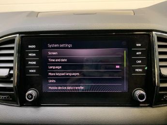 Skoda Karoq 1.5 TSI SE L DSG Euro 6 (s/s) 5dr