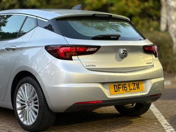 Vauxhall Astra 1.4i Turbo Elite Nav Auto Euro 6 (s/s) 5dr