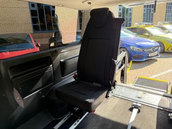 Volkswagen Transporter Shuttle 2.0 TDI BlueMotion Tech SE DSG FWD LWB Euro 6 (s/s) 5dr