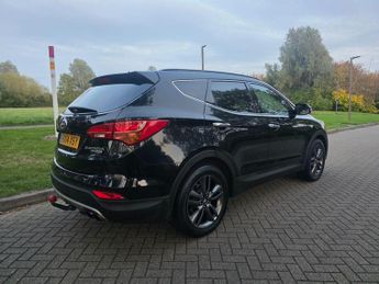 HYUNDAI SANTA FE 2.2 CRDi Premium SE SUV 5dr Diesel Auto 4WD Euro 5 (7 seat) (194