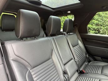Land Rover Discovery 3.0 SD V6 HSE Auto 4WD Euro 6 (s/s) 5dr