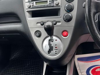 Honda Civic 1.6 i-VTEC Executive 5dr
