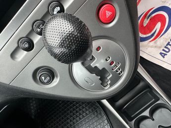 Honda Civic 1.6 i-VTEC Executive 5dr