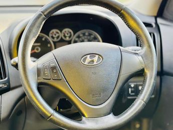 Hyundai i30 1.6 CRDi Comfort Euro 4 5dr