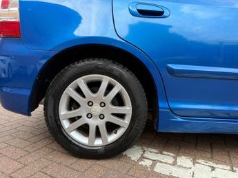 Honda Civic 1.6 i-VTEC Executive Hatchback 5dr Petrol Automatic (172 g/km, 1