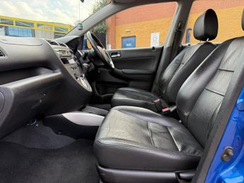 Honda Civic 1.6 i-VTEC Executive Hatchback 5dr Petrol Automatic (172 g/km, 1