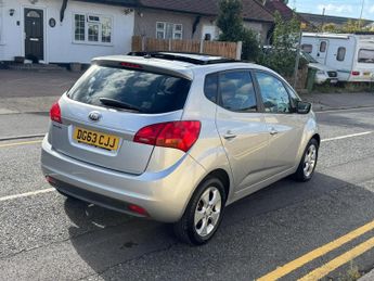 Kia Venga 1.6 3 Auto Euro 5 5dr (Sat Nav)