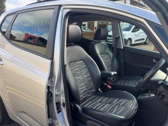 Kia Venga 1.6 3 Auto Euro 5 5dr (Sat Nav)