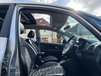 Kia Venga 1.6 3 Auto Euro 5 5dr (Sat Nav)