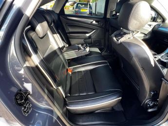 Ford Mondeo 2.0 TDCi Titanium X Powershift Euro 5 5dr