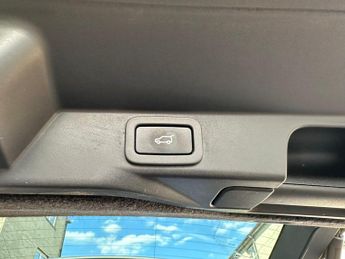 Land Rover Range Rover Sport 3.0 SD V6 HSE Auto 4WD Euro 5 (s/s) 5dr