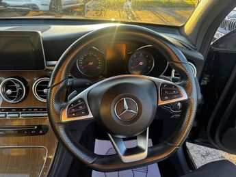 Mercedes-Benz GLC 2.1 GLC220d AMG Line (Premium) Coupe G-Tronic 4MATIC Euro 6 (s/s
