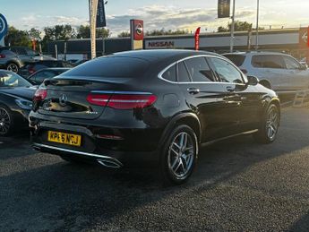 Mercedes-Benz GLC 2.1 GLC220d AMG Line (Premium) Coupe G-Tronic 4MATIC Euro 6 (s/s