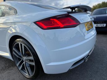 Audi TT 2.0 TFSI S line S Tronic quattro Euro 6 (s/s) 3dr