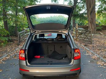 Skoda Octavia 2.0 TDI SE L DSG Euro 6 (s/s) 5dr