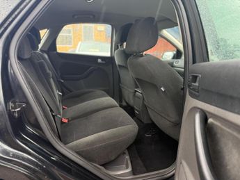 Ford Focus 2.0 TDCi Ghia 5dr IV