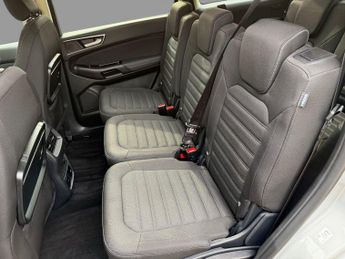 FORD GALAXY TITANIUM