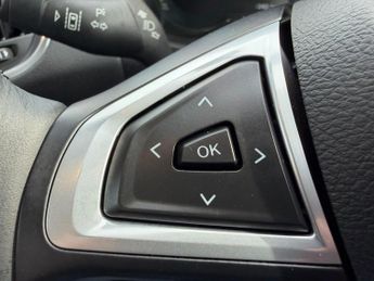 FORD GALAXY TITANIUM