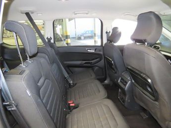 FORD GALAXY TITANIUM