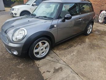 MINI Clubman 1.6 One Graphite Estate 5dr Petrol Manual Euro 5 (98 ps)