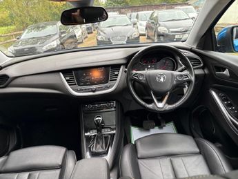 Vauxhall Grandland X 1.2 Turbo Elite Nav Auto Euro 6 (s/s) 5dr