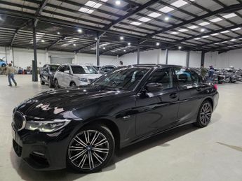 BMW 330 2.0 330e 12kWh M Sport Auto xDrive Euro 6 (s/s) 4dr