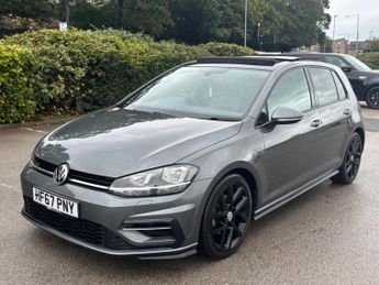 Volkswagen Golf TDi 2.0 TDI BlueMotion Tech R-Line DSG Euro 6 (s/s) 5dr