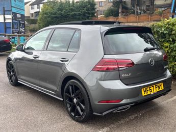 Volkswagen Golf 2.0 TDI BlueMotion Tech R-Line DSG Euro 6 (s/s) 5dr