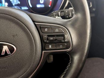 Kia Niro 64kWh 4+ Auto 5dr