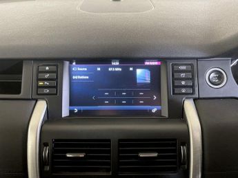 Land Rover Discovery Sport 2.0 TD4 SE Tech 4WD Euro 6 (s/s) 5dr (5 Seat)