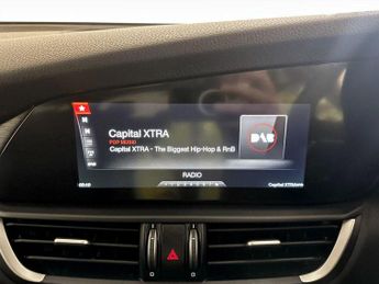 Alfa Romeo Giulia 2.2 TD Tecnica Auto Euro 6 (s/s) 4dr