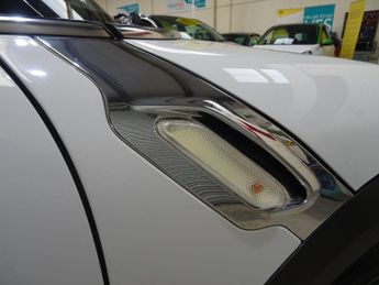 MINI Countryman 1.6 Cooper Auto ALL4 Euro 6 5dr