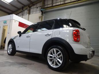 MINI Countryman 1.6 Cooper Auto ALL4 Euro 6 5dr