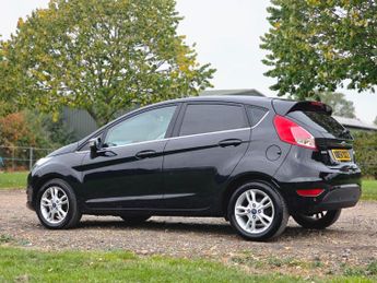 Ford Fiesta 1.0T EcoBoost Zetec Powershift Euro 5 5dr