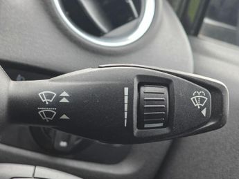 Ford Fiesta 1.0T EcoBoost Zetec Powershift Euro 5 5dr