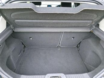 Ford Fiesta 1.0T EcoBoost Zetec Powershift Euro 5 5dr