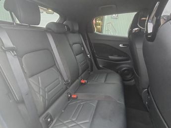 Nissan Juke 1.6 Hybrid Tekna + 5dr Automatic