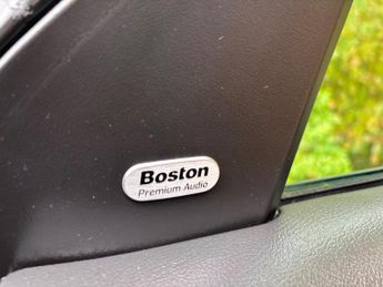 Chrysler 300C 3.0 CRD V6 4dr