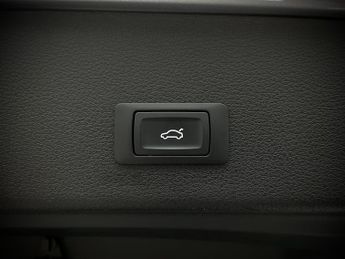 Audi E-Tron S LINE 55 QUATTRO