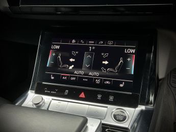 Audi E-Tron S LINE 55 QUATTRO