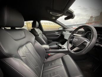 Audi E-Tron S LINE 55 QUATTRO