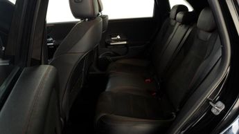 Mercedes-Benz B Class 1.3 B200h MHEV AMG Line (Executive) 7G-DCT Euro 6 (s/s) 5dr