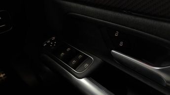 Mercedes-Benz B Class 1.3 B200h MHEV AMG Line (Executive) 7G-DCT Euro 6 (s/s) 5dr