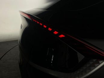 Kia EV6 77.4kWh Air Auto 5dr