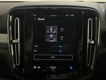 Volvo XC40 Recharge Twin 78kWh Auto AWD 5dr