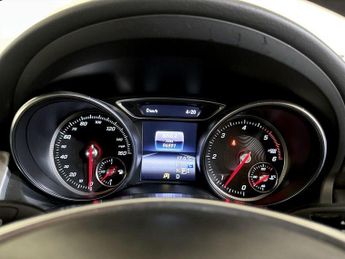 Mercedes-Benz CLA 2.1 CLA220d AMG Line Shooting Brake 7G-DCT 4MATIC Euro 6 (s/s) 5