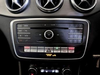 Mercedes-Benz CLA 2.1 CLA220d AMG Line Shooting Brake 7G-DCT 4MATIC Euro 6 (s/s) 5