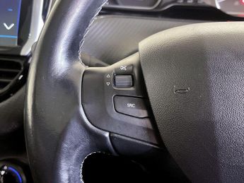 Peugeot 208 1.2 PureTech Allure Premium Euro 6 (s/s) 5dr