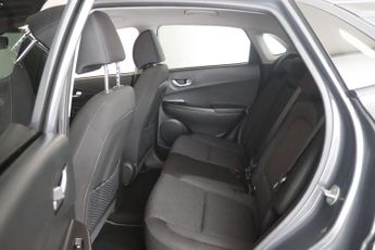 Hyundai KONA 39kWh Premium Auto 5dr (10.5kW Charger)